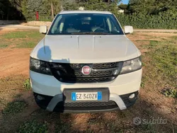 Usata 2015 Fiat Freemont Cross SUV | 10.500 € (Molto cara)