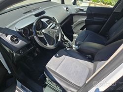 Bianco Usata 2012 Opel Meriva Monovolume | 4500 € (Buon prezzo)