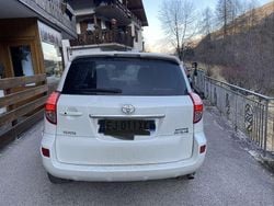 Usata 2011 Toyota RAV4 Executive SUV | 7900 € (Ottimo prezzo)