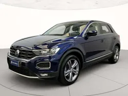 Atlantic blue metallizzato Usata 2019 VW T-Roc Business SUV | 21.800 € (Buon prezzo)