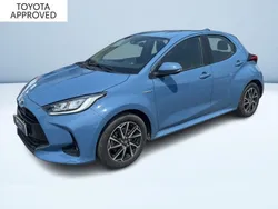 Azzurro metallizzato Usata 2021 Toyota Yaris Hybrid Trend Tre volumi | 18.000 € (Buon prezzo)