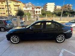 Nero Usata 2012 BMW 318 Efficient Dynamics Tre volumi | 7500 € (Ottimo prezzo)