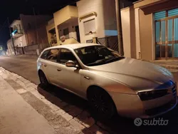 Usata 2008 Alfa Romeo 159 Station wagon | 3500 €