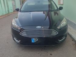 Nero Usata 2016 Ford Focus Titanium S Tre volumi | 11.500 € (Molto cara)