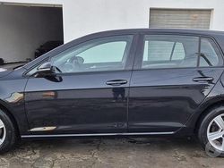 Nero Usata 2013 VW Golf VII Tre volumi | 8800 € (Buon prezzo)