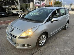 Grigio Usata 2010 Peugeot 5008 Monovolume | 2600 € (Super prezzo)