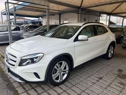 Bianco Usata 2017 Mercedes GLA200 Executive SUV | 17.900 € (Buon prezzo)