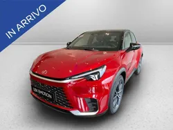 Rosso Nuova 2024 Lexus LBX SUV | 37.100 € (Buon prezzo)