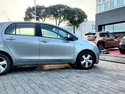 Grigio Usata 2008 Toyota Yaris Due volumi | 3000 €