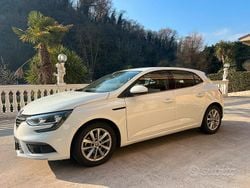 Bianco Usata 2017 Renault Mégane IV Bose Edition Tre volumi | 9000 € (Ottimo prezzo)