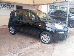 Nero Usata 2015 Fiat Panda Lounge Tre volumi | 7900 € (Buon prezzo)