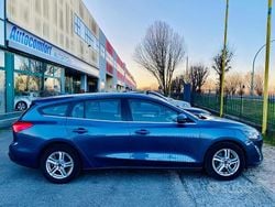 Blu Usata 2021 Ford Focus Business Edition Station wagon | 17.490 € (Buon prezzo)