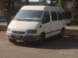 Bianco Usata 1999 Ford Transit Monovolume | 6200 €