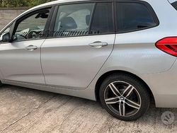 Grigio Usata 2020 BMW 218 Monovolume | 21.850 € (Molto cara)