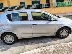 Grigio Usata 2012 Chevrolet Aveo Tre volumi | 4000 € (Buon prezzo)