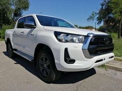 Bianco Nuova 2025 Toyota HiLux Lounge Pick-up | 41.900 €