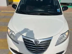 Bianco Usata 2012 Lancia Ypsilon Gold Due volumi | 7400 € (Cara)