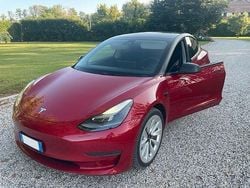 Rosso Usata 2021 Tesla Model 3 Tre volumi | 27.700 €