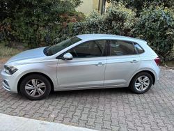 Grigio Usata 2019 VW Polo Tre volumi | 12.000 € (Buon prezzo)