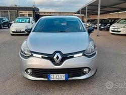 Grigio Usata 2015 Renault Clio IV Tre volumi | 8300 € (Cara)