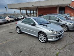 Grigio Usata 2005 Peugeot 206 CC Cabrio | 3100 € (Buon prezzo)