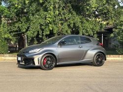 Usata 2024 Toyota Yaris Tre volumi | 53.900 € (Cara)