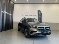 Grigio Usata 2024 Mercedes GLA200 Advanced SUV | 37.900 €