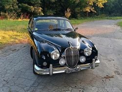 Blu Usata 1960 Jaguar MK II Tre volumi | 16.000 €