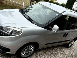Grigio Usata 2017 Fiat Doblò Monovolume | 8550 € (Molto cara)
