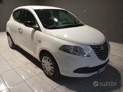 Bianco Usata 2013 Lancia Ypsilon Due volumi | 3900 € (Ottimo prezzo)