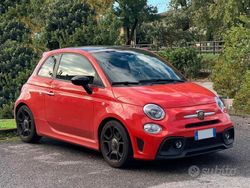 Rosso Usata 2022 Abarth 595 Due volumi | 22.000 € (Cara)