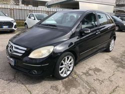 Nero Usata 2006 Mercedes B180 Monovolume | 2500 € (Buon prezzo)
