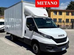 Bianco Usata 2021 Iveco Daily Due volumi | 15.500 € (Ottimo prezzo)