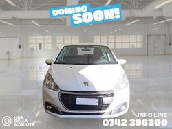 Bianco Usata 2019 Peugeot 208 Active Due volumi | 5900 €