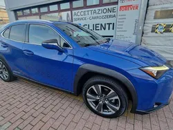 Blu Usata 2022 Lexus UX 300e Luxury Line SUV | 25.000 €