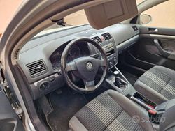 Usata 2008 VW Golf VI | 1300 €