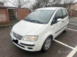 Bianco Usata 2008 Fiat Idea Monovolume | 1800 € (Ottimo prezzo)