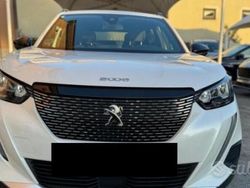 Usata 2023 Peugeot 2008 SUV | 19.000 € (Buon prezzo)