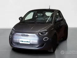 Grigio Usata 2021 Fiat 500e La Prima Monovolume | 12.600 € (Buon prezzo)