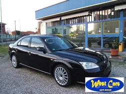 Grigio Usata 2002 Ford Mondeo ST Tre volumi | 9450 €
