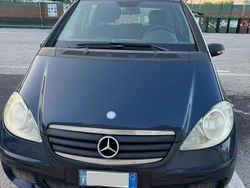 Blu Usata 2005 Mercedes A150 Due volumi | 3500 € (Cara)