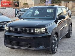 Nero Nuova 2025 Fiat Panda Pop Tre volumi | 14.950 €