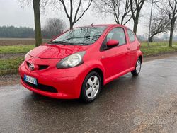 Usata 2007 Toyota Aygo Sol Due volumi | 3000 € (Buon prezzo)