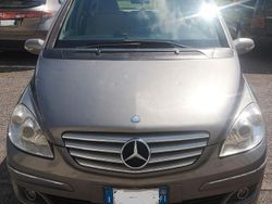 Grigio Usata 2006 Mercedes B170 Monovolume | 2500 € (Ottimo prezzo)