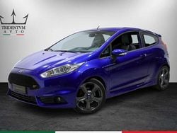 Blu Usata 2015 Ford Fiesta ST Due volumi | 14.500 € (Buon prezzo)