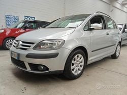 Argento Usata 2007 VW Golf Plus Sportline Monovolume | 3900 € (Cara)