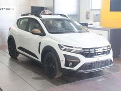 Bianco Nuova 2025 Dacia Sandero Extreme Tre volumi | 18.770 € (Buon prezzo)