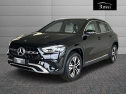 Argento hightech Nuova 2025 Mercedes GLA200 SUV | 43.800 € (Super prezzo)