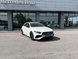 Bianco polare Nuova 2025 Mercedes A180 Tre volumi | 40.024 € (Cara)