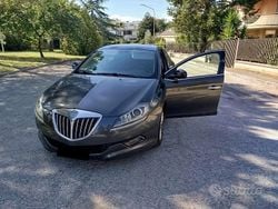 Grigio Usata 2009 Lancia Delta Due volumi | 4200 € (Molto cara)